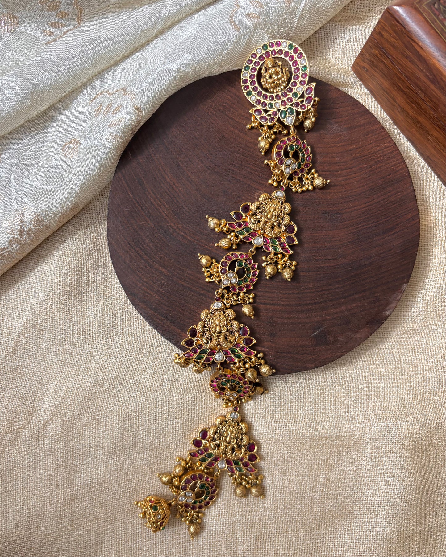 Lakshmi Hair Braid Accessory – Floral Elegance in Every Strand | HA141