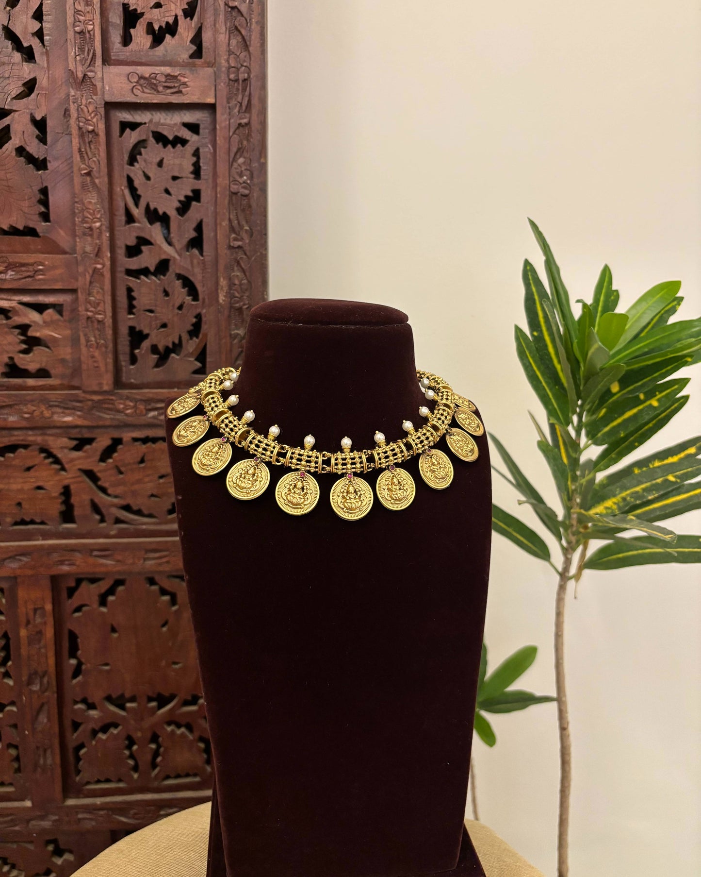 Antique Lakshmi Kundan Necklace With Earrings | NC656
