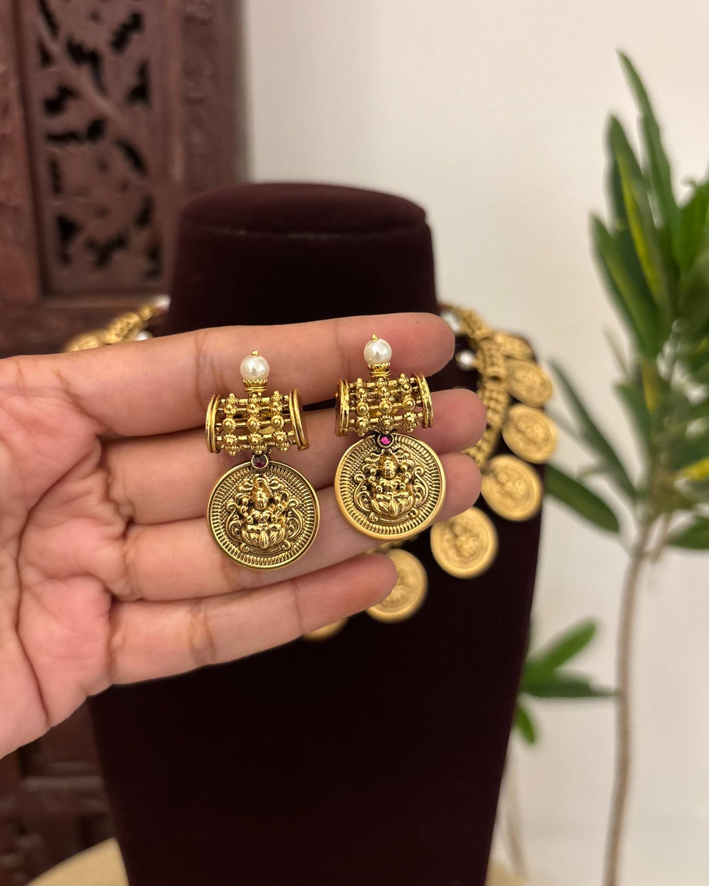 Antique Lakshmi Kundan Necklace With Earrings | NC656