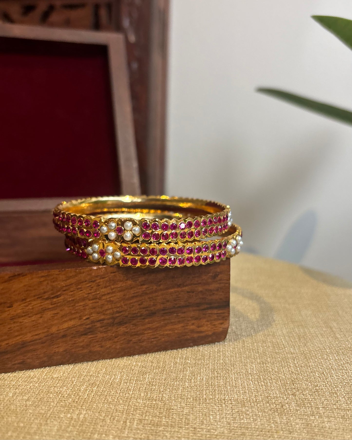 Vintage Impon Bangles | Ruby | BA061