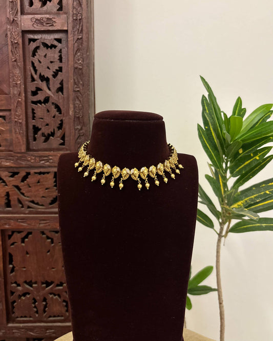 Minimalist Antique Stone Necklace With Earrings | Contemporary Ethnic Wear | NC660
