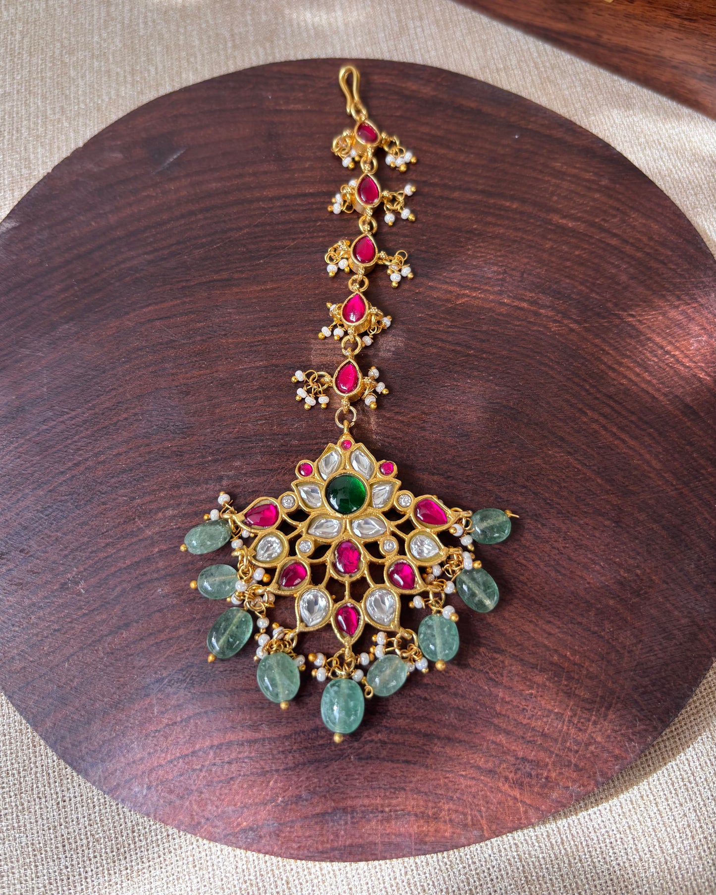 Jadau Kundan Floral Maang Tikka  – Gold-Plated Bridal Hair Jewellery | MT065