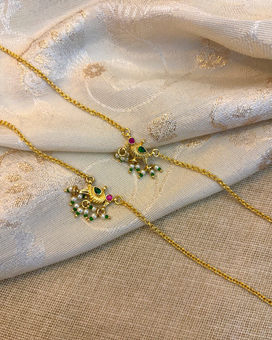 Minimal Parrot Anklets | AN007