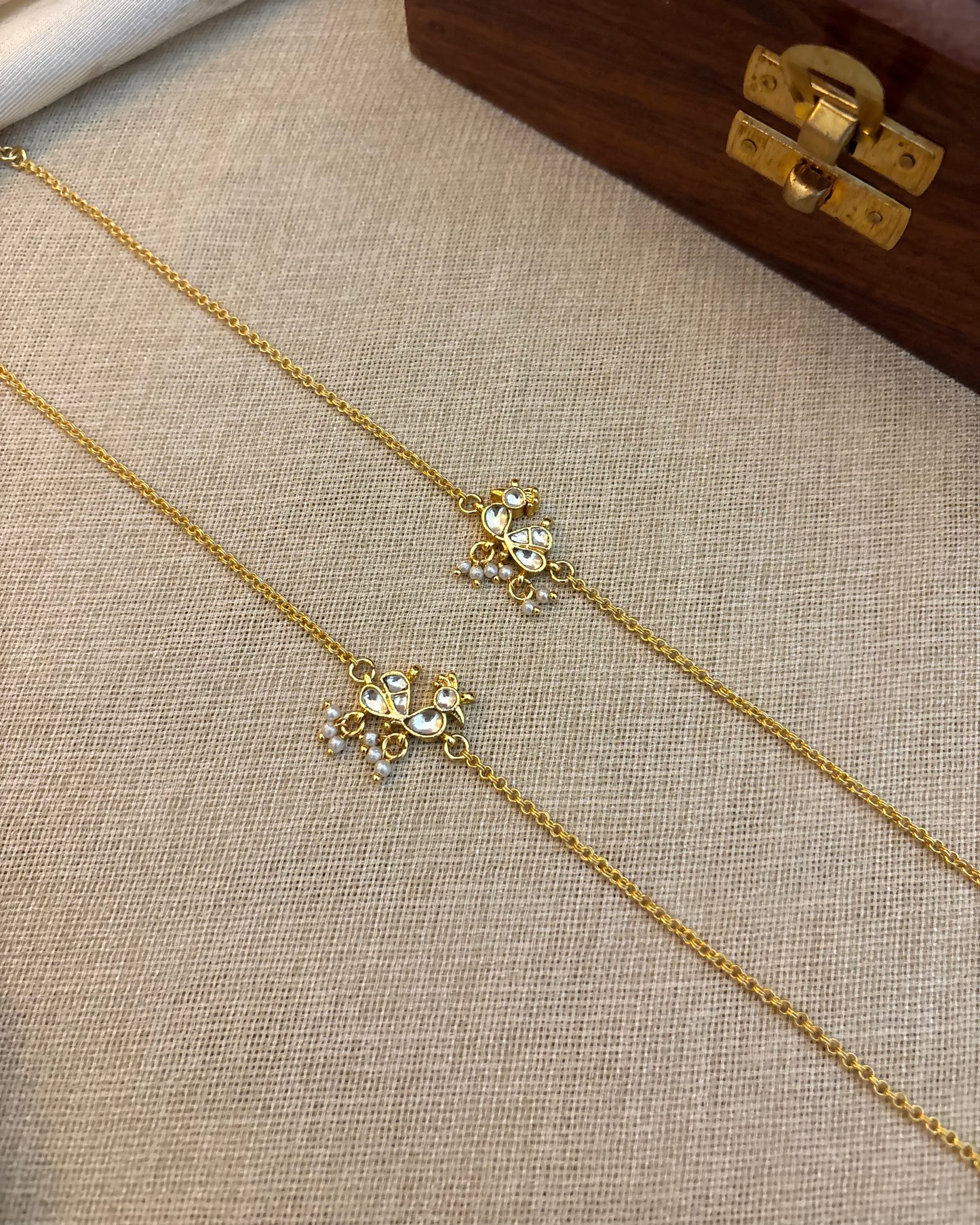 Minimal Peacock Anklets | AN009