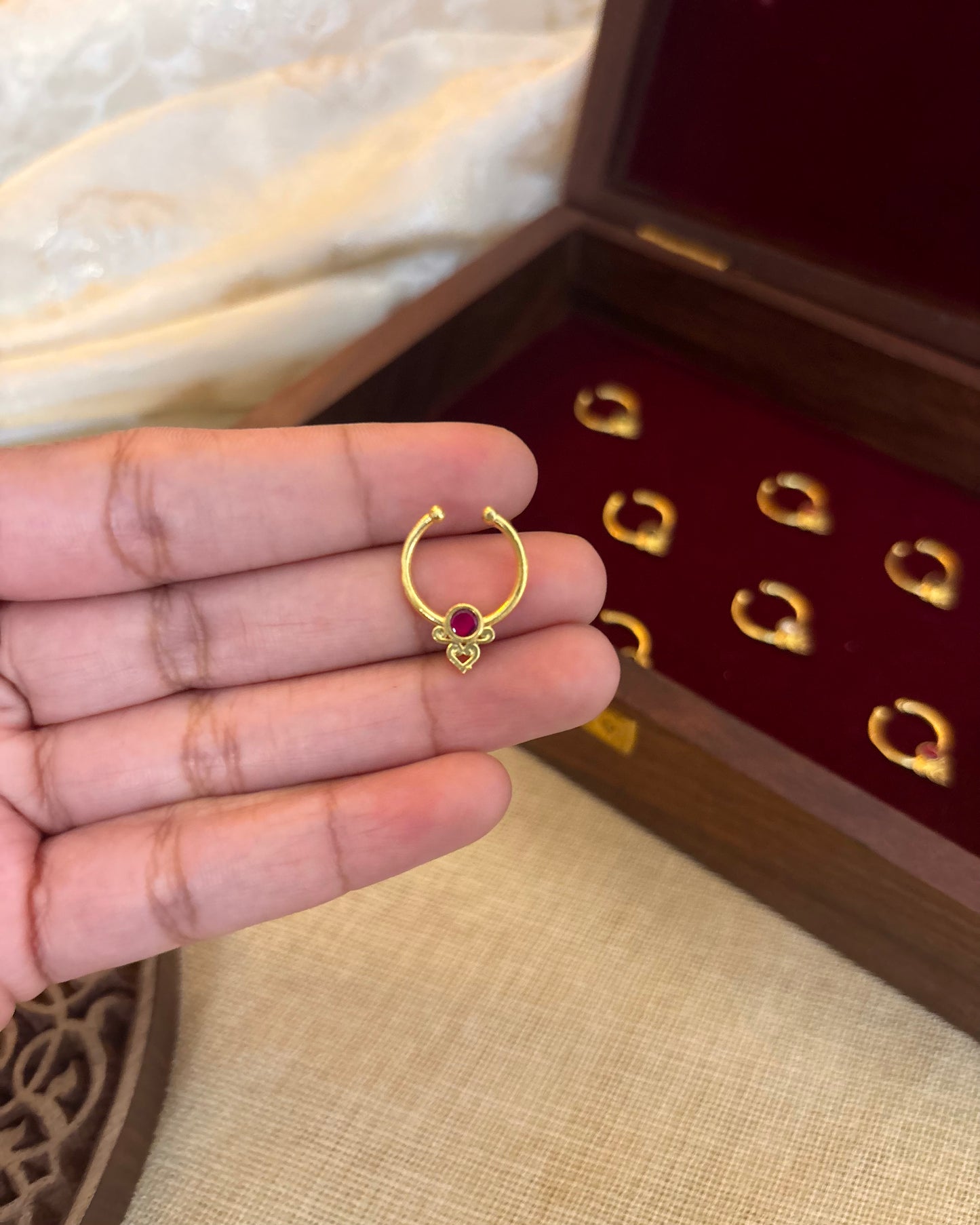 Minimal Clip On Septum Nosepin | NP047