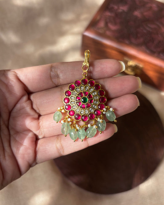 Floral Pink & White Jadau Kundan Maang Tikka