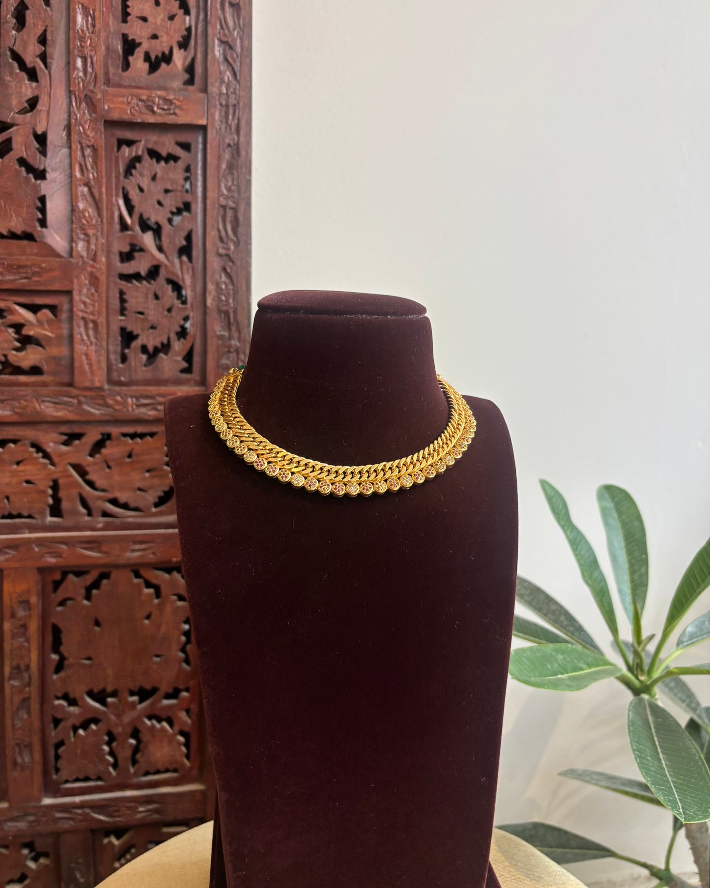 The Jalebi Swirl: Minimalist Kemp Stone Necklace | Ruby| Contemporary Ethnic Wear | NC466