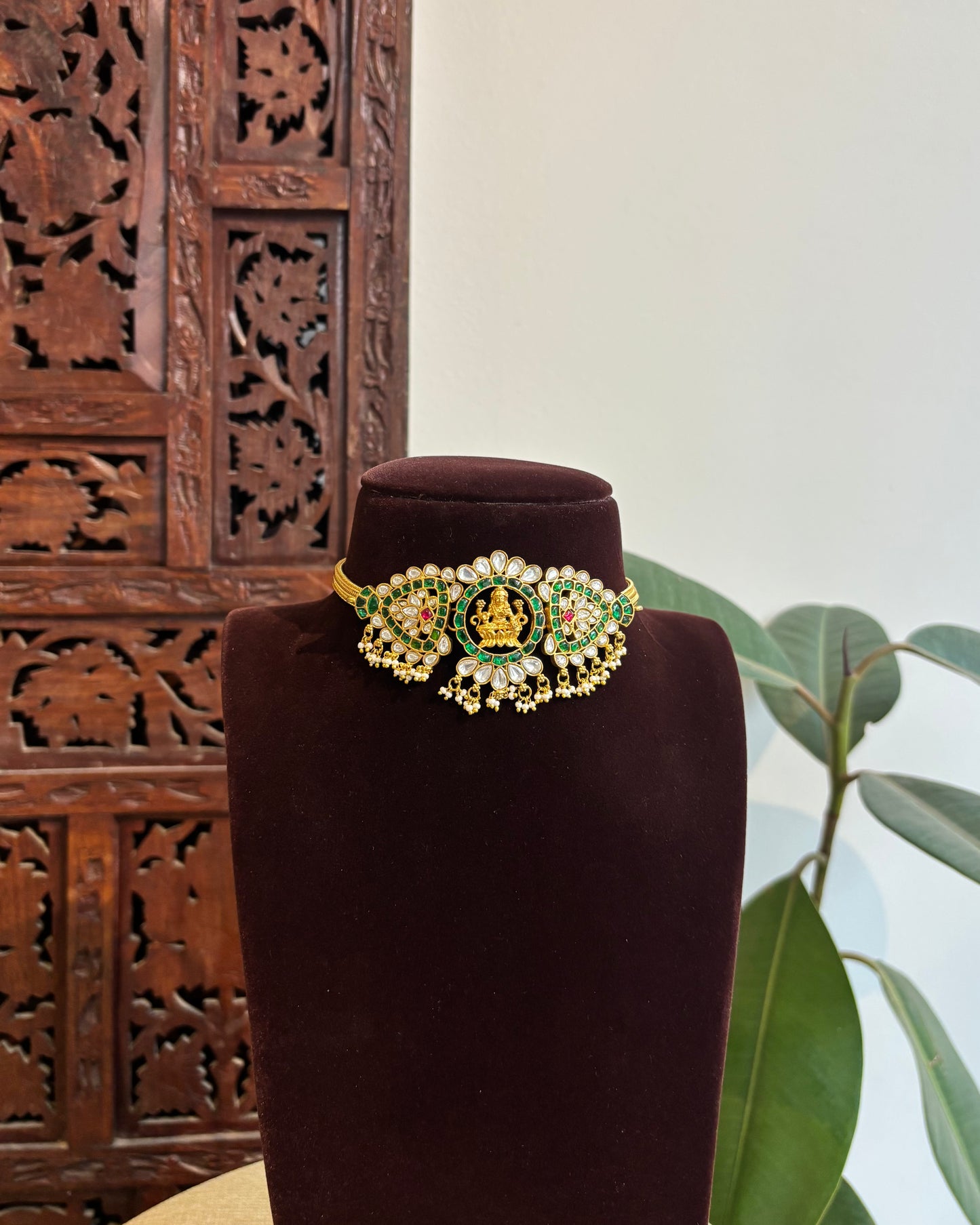 Lakshmi Jadau Kundan Choker – Heritage Statement Jewellery| NC435