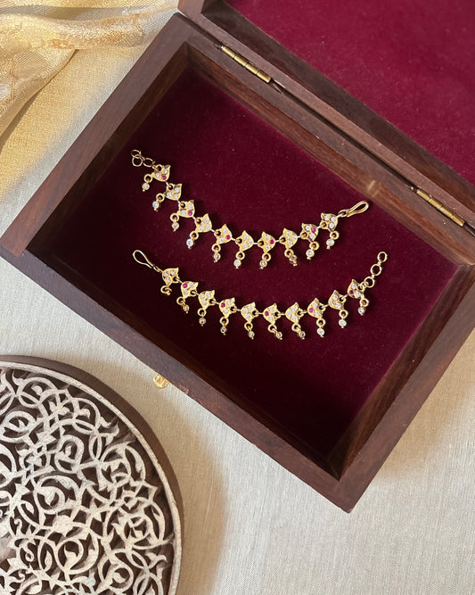 Floral Jadau Kundan Straight Ear Chain –  White | EC171