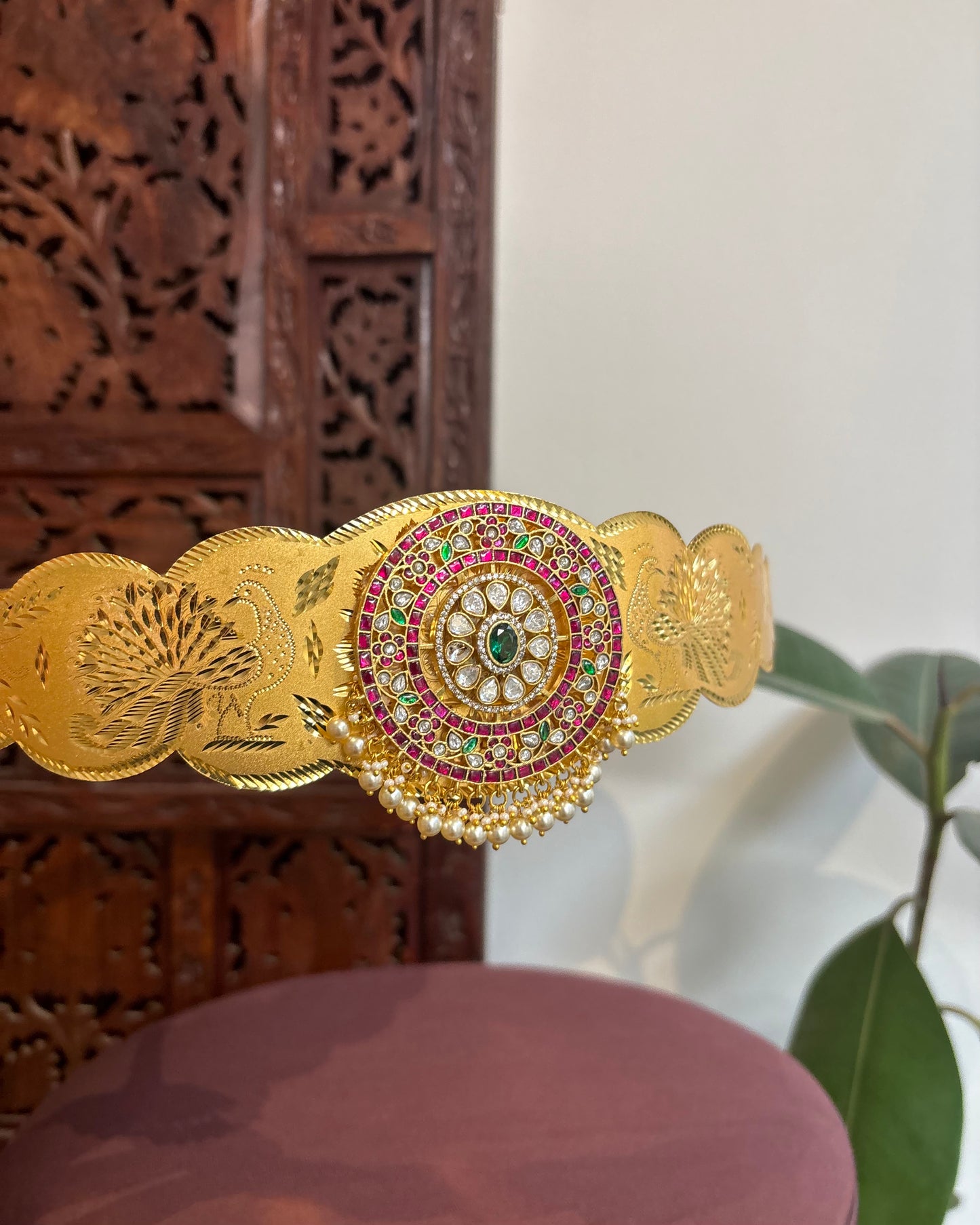 Jadau Kundan Minimal Hip Belt with Adjustable Multi-Hook Closure | WB005