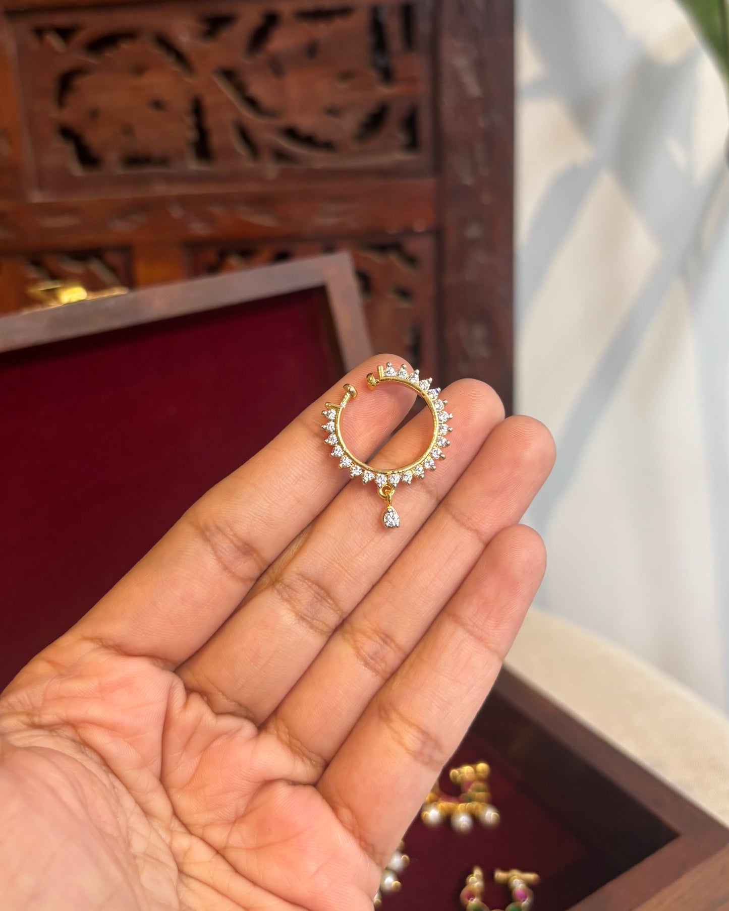 Statement AD Clip On Nosepin | NP082