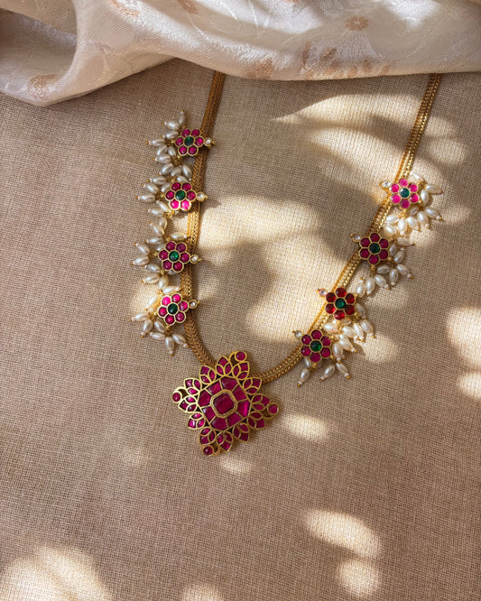 Gold-Plated Jadau Kundan Floral Choker Necklace | NC098