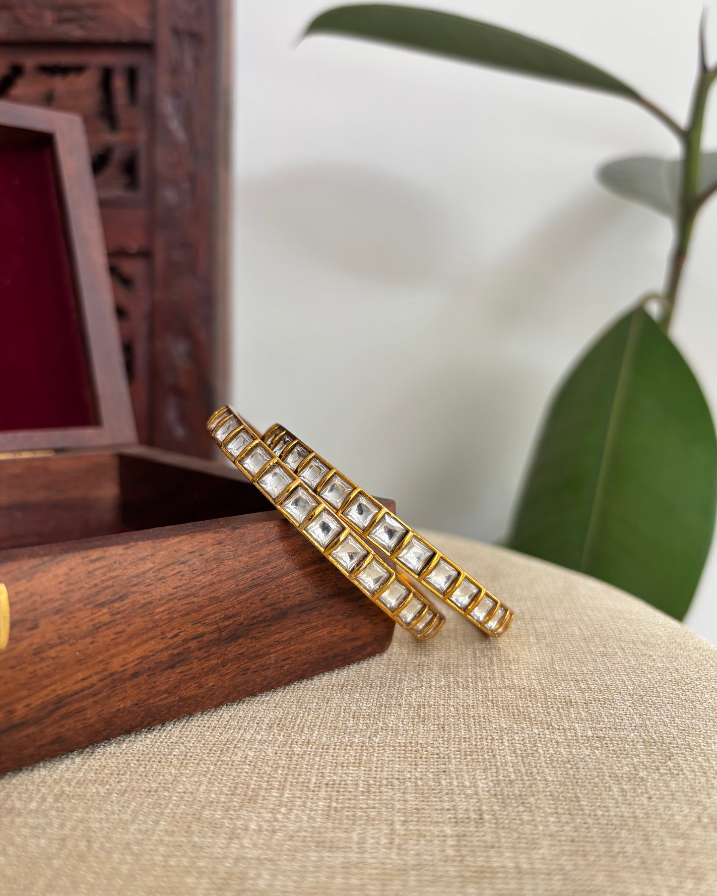 Minimal  White Jadau Kundan Bangles | BA029