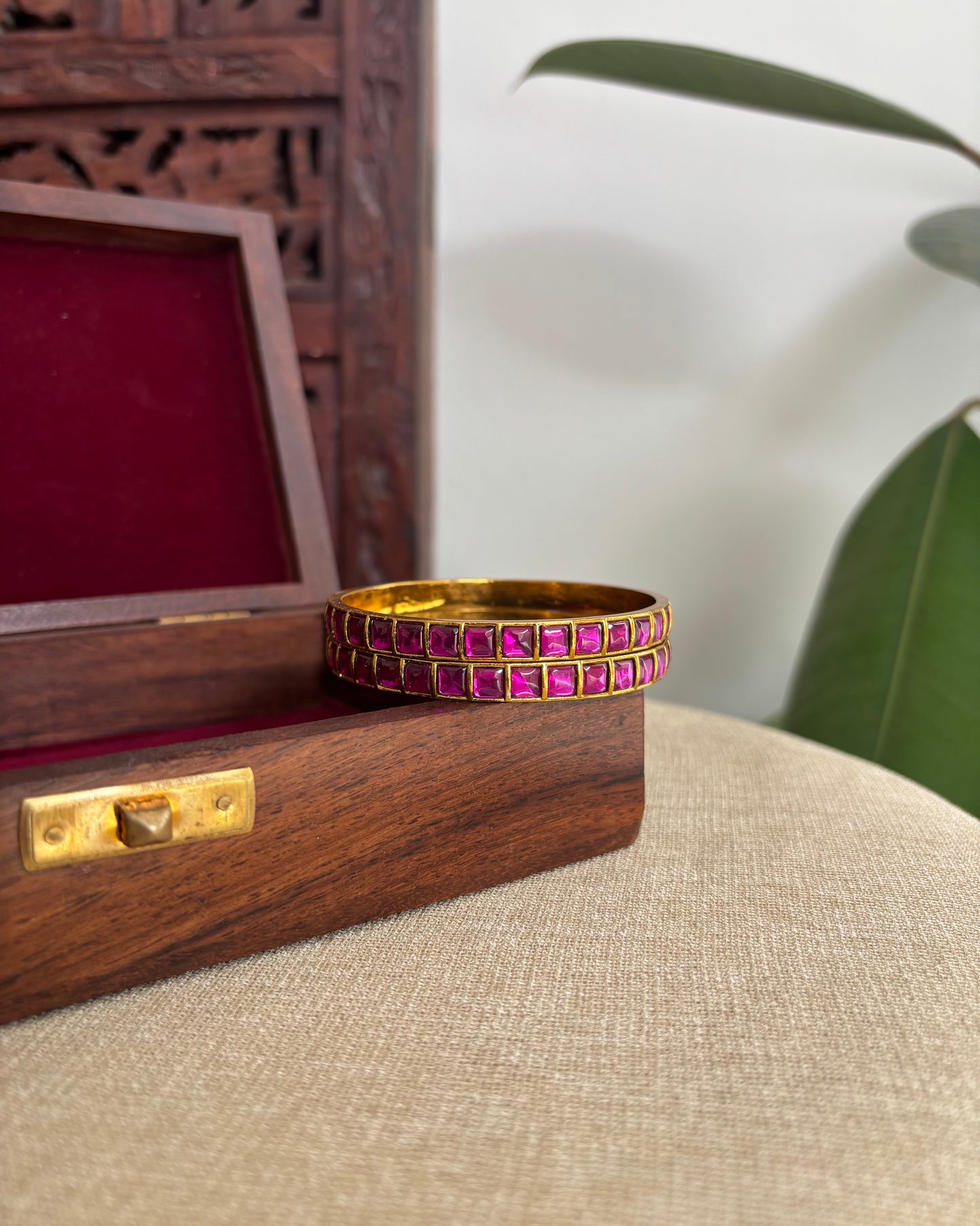 Minimal  Pink Jadau Kundan Bangles | BA032