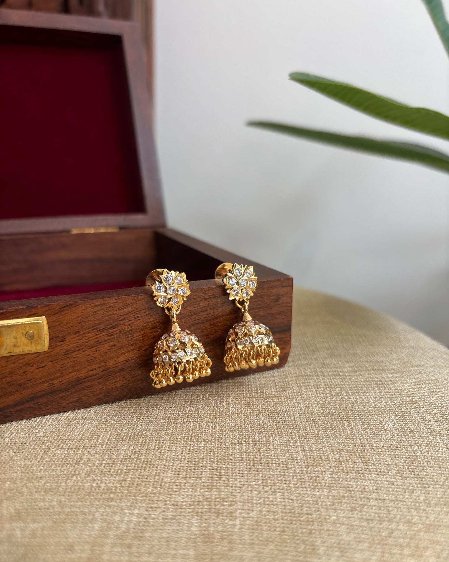 Vintage Impon Small Earrings – Classic Jhumkas | White | ER304