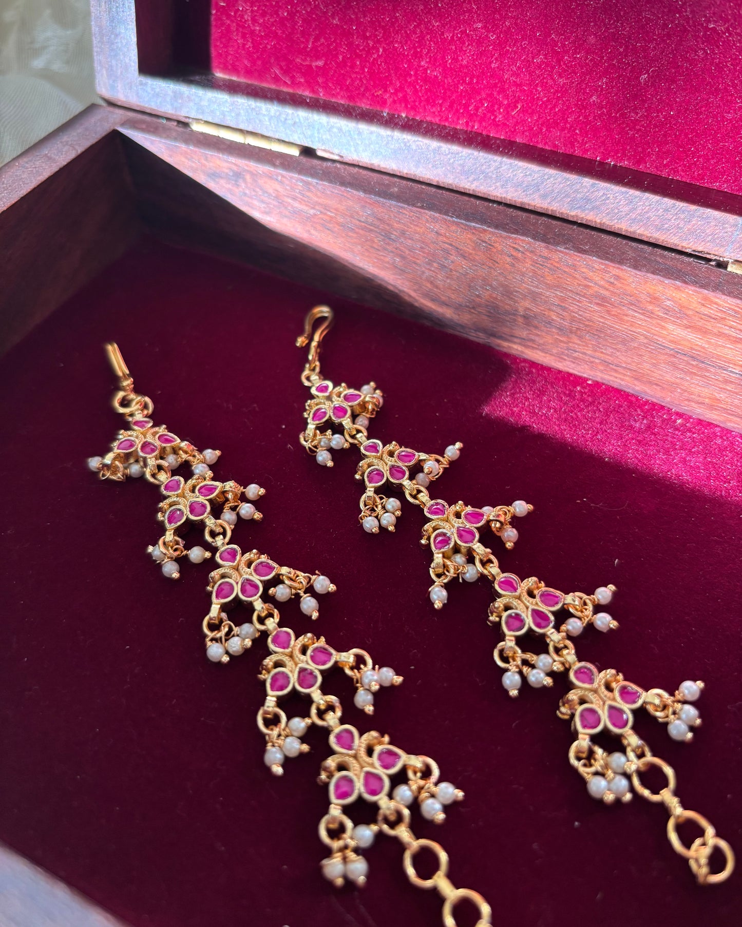 Floral Jadau Kundan Straight Ear Chain – Pink | EC038