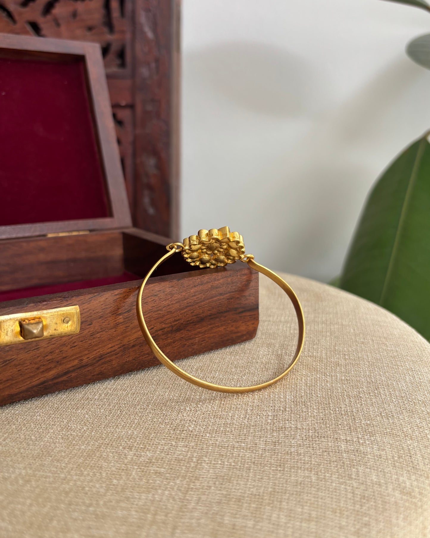 Minimal Jadau Kundan Bracelets | BA040