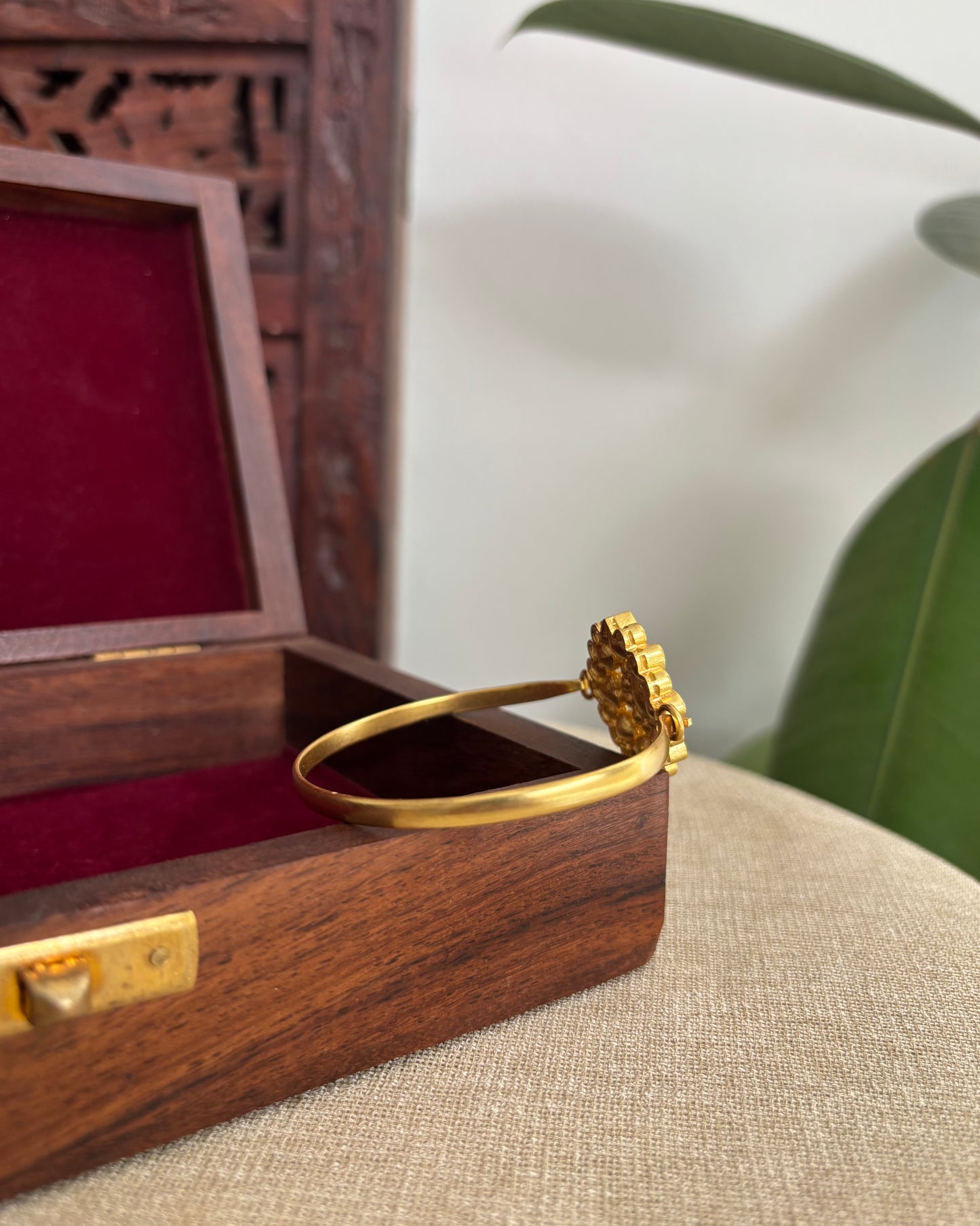 Minimal Jadau Kundan Bracelets | BA040