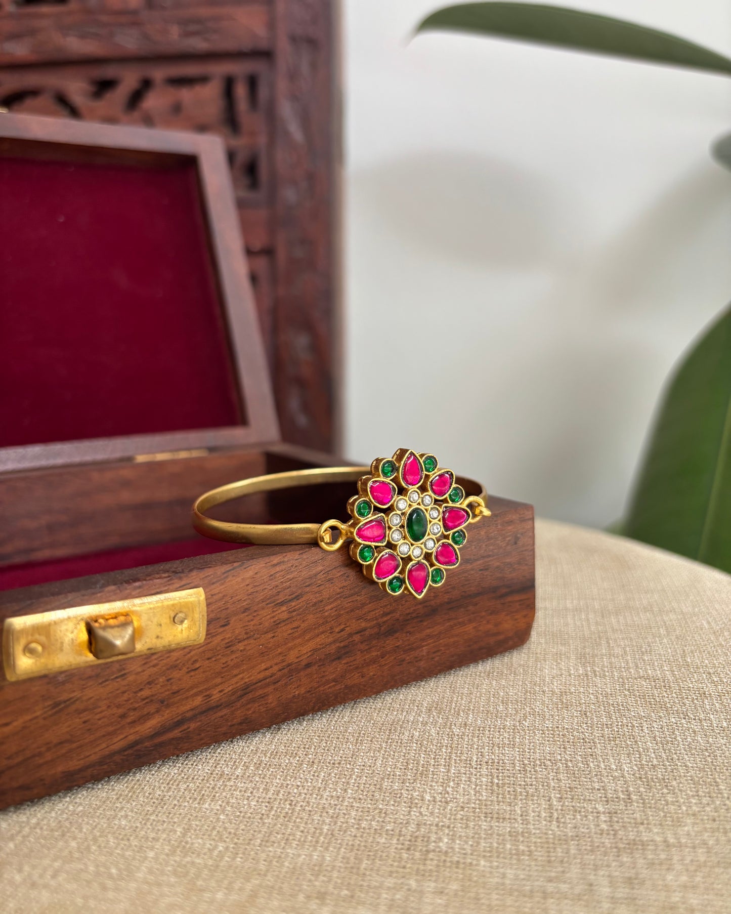 Minimal Jadau Kundan Bracelets | BA040