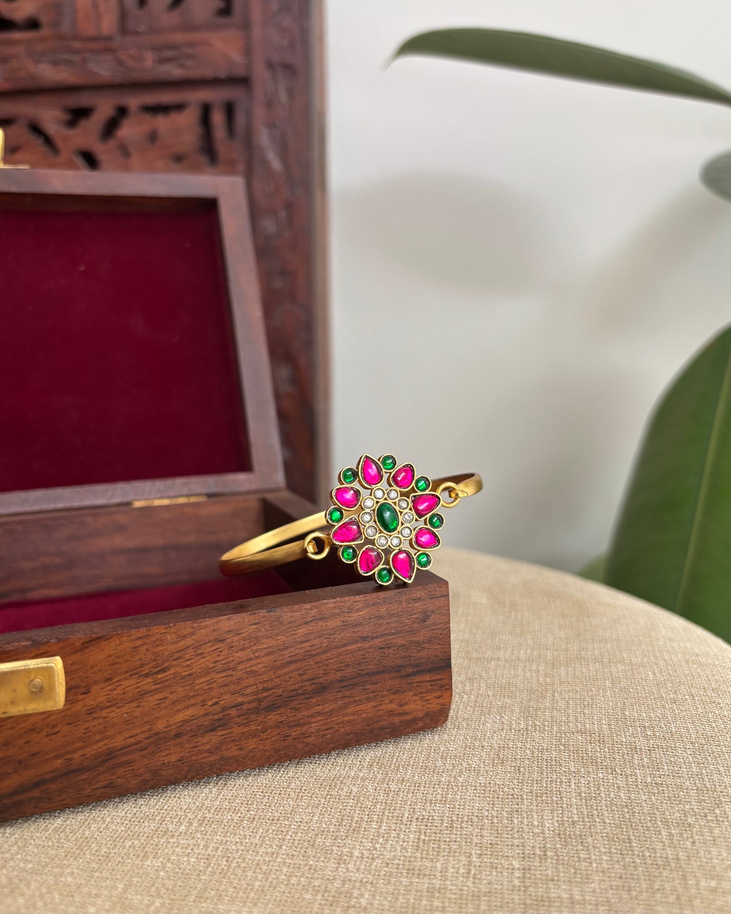 Minimal Jadau Kundan Bracelets | BA040