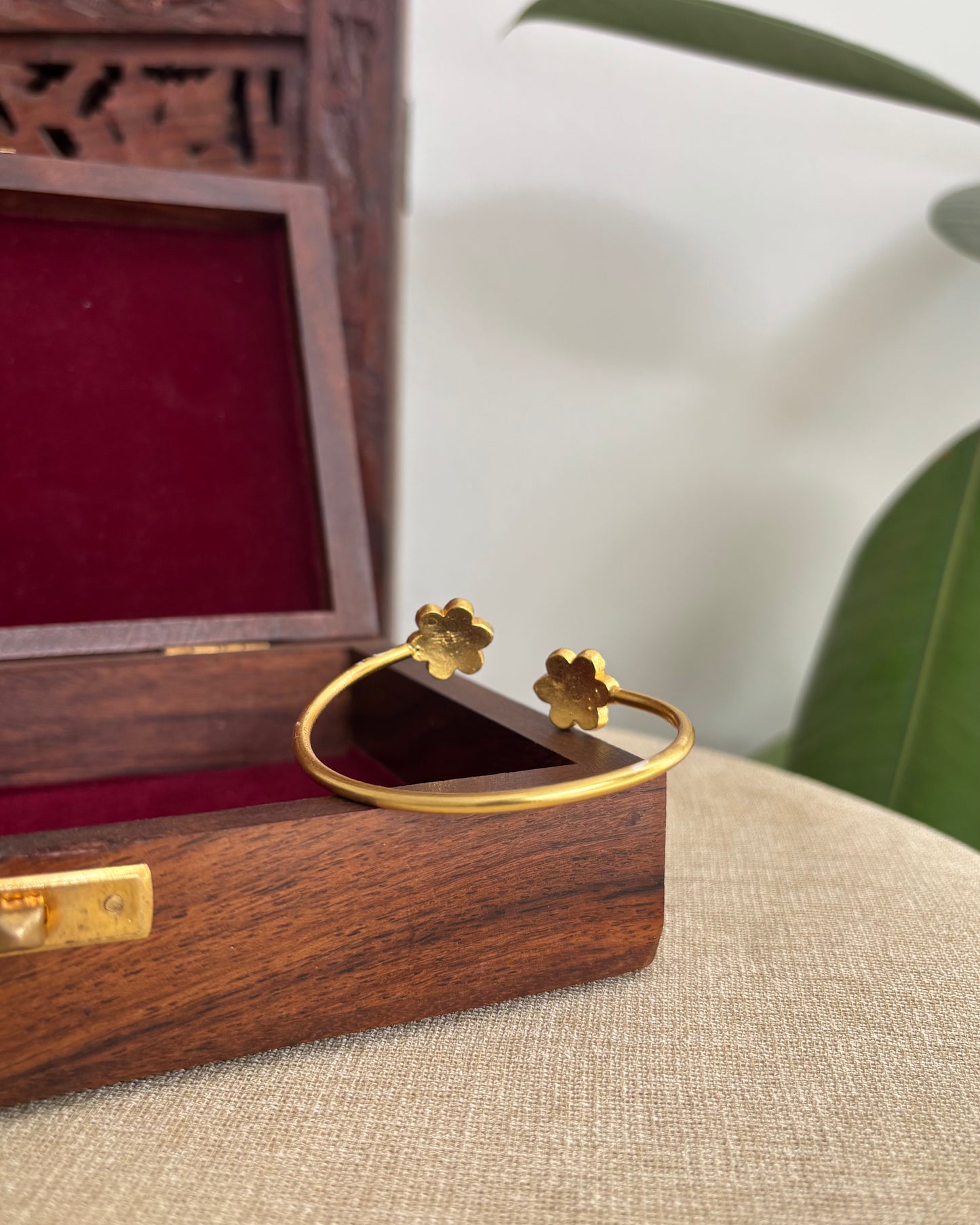 Minimal Jadau Kundan Bracelets | BA041