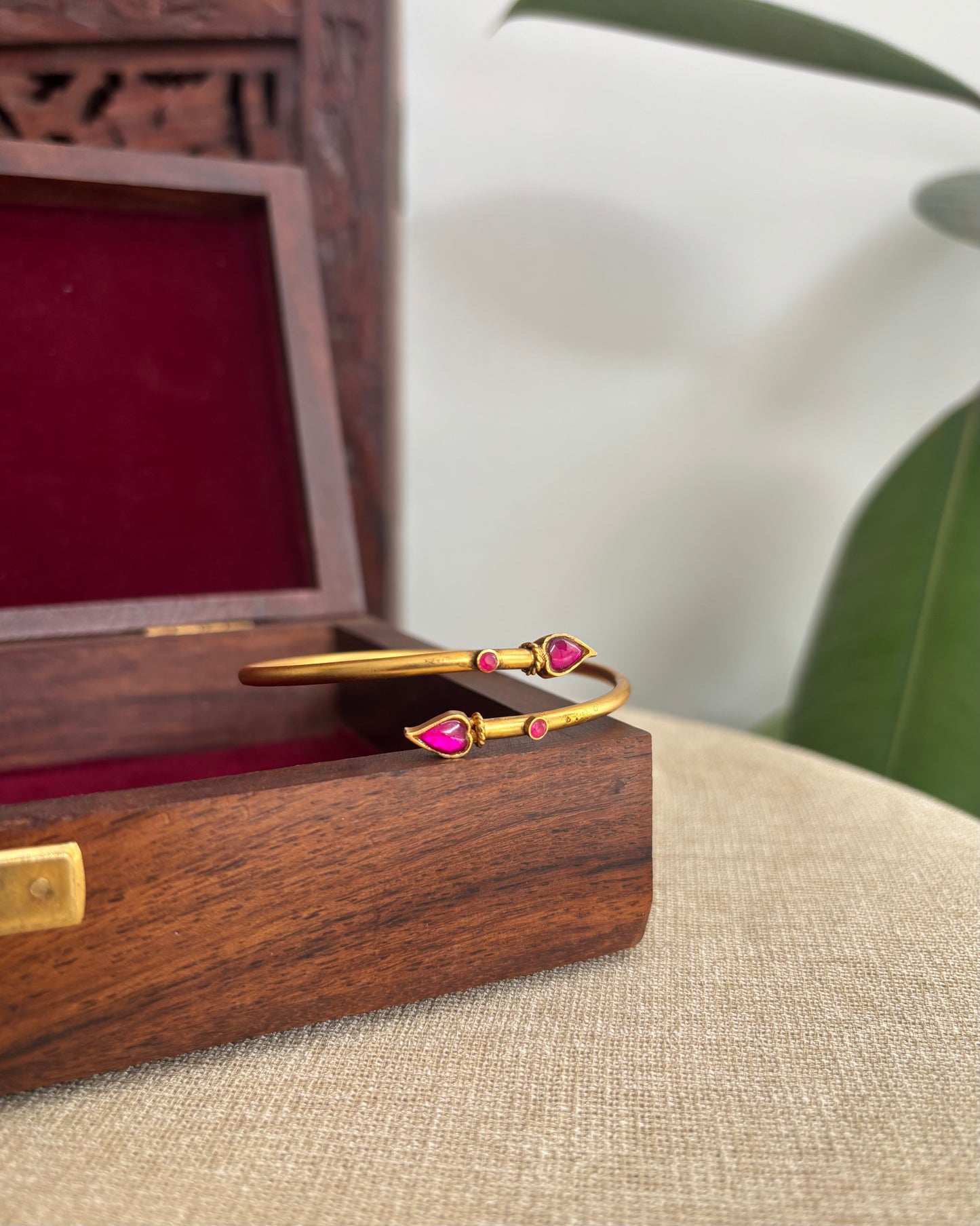 Minimal Jadau Kundan Bracelets | BA042