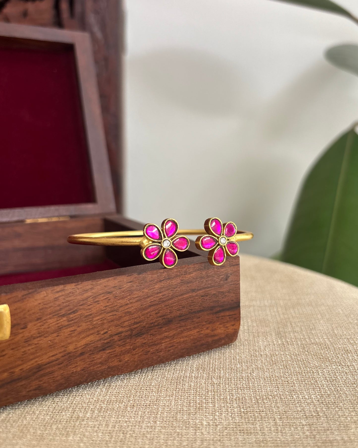 Minimal Jadau Kundan Bracelets | BA043