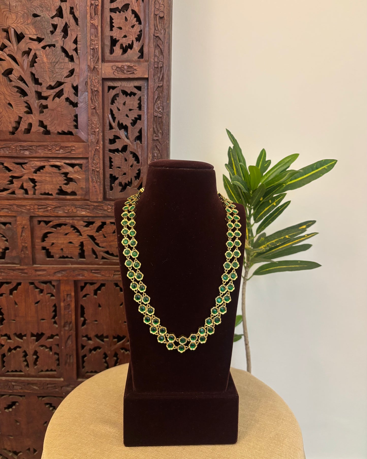 2 in 1 Floral Motif Two Layer Necklace – Ruby and Green | NC669