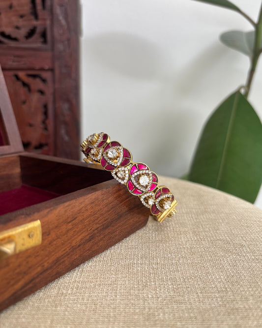 Ruby White Jadau Kundan Bangles | BA082