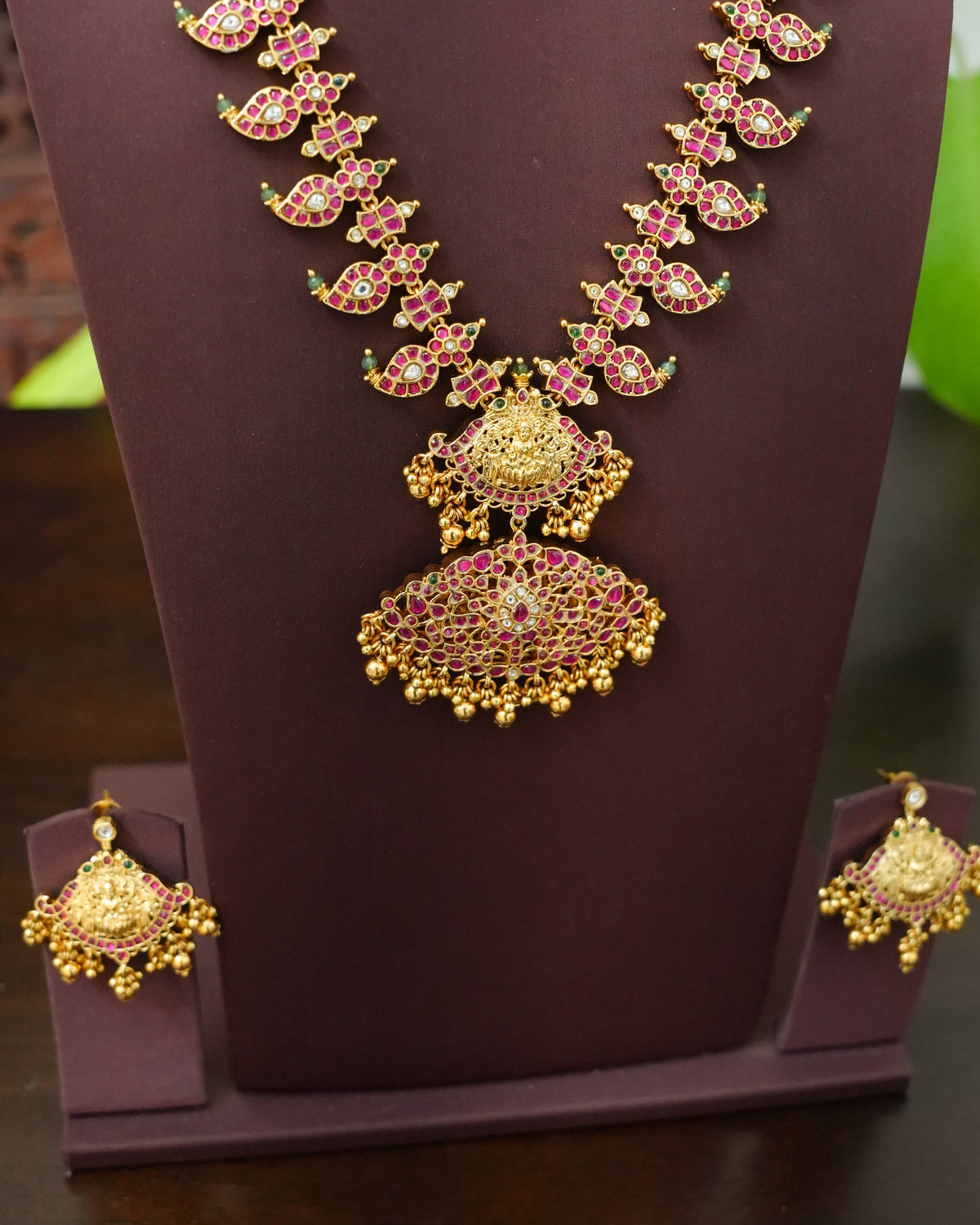 2 in 1 Reversible Ruby & White Kundan Mango Haram with Earrings