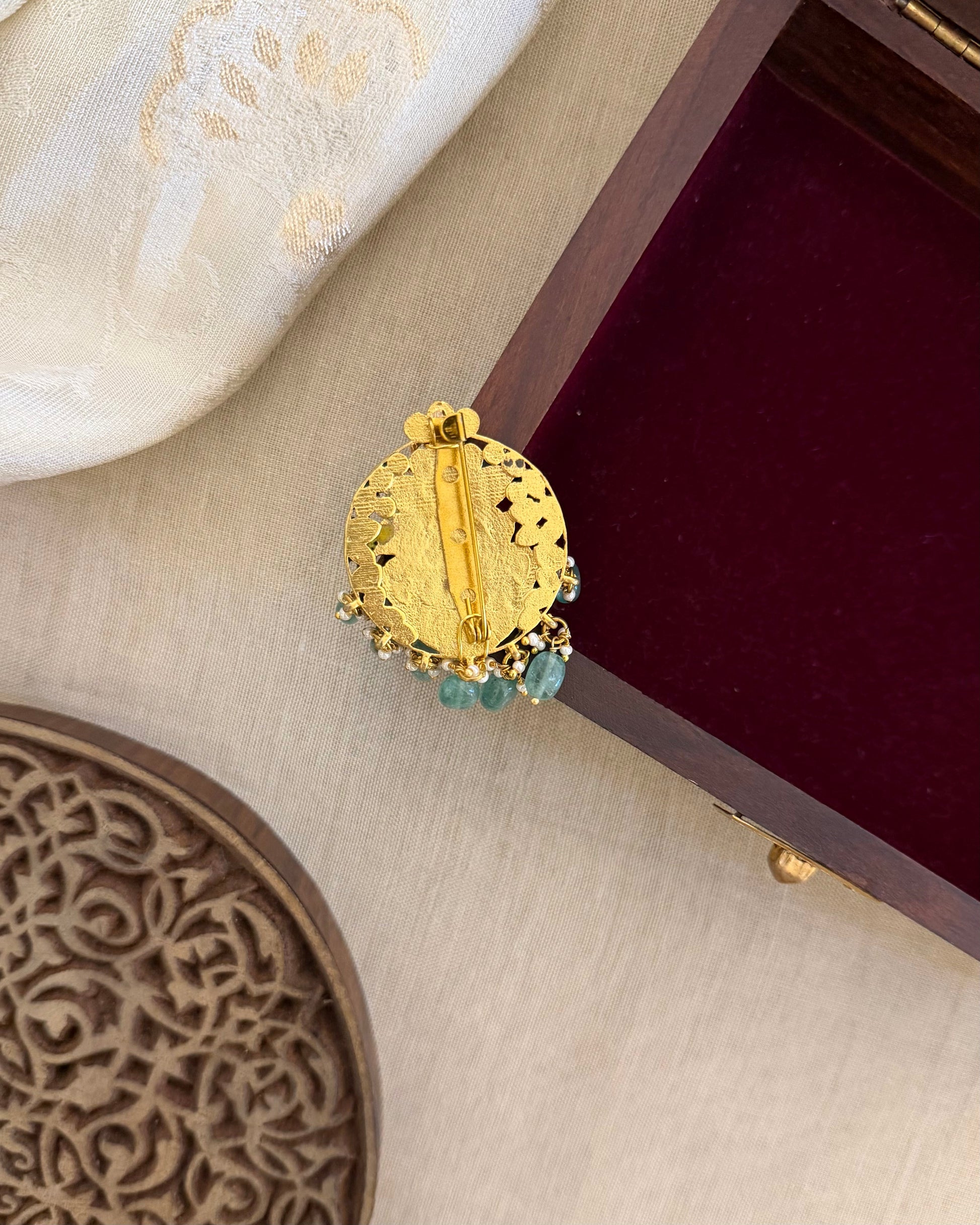 BR004 Jadau Kundan Brooch Saree Pin 4