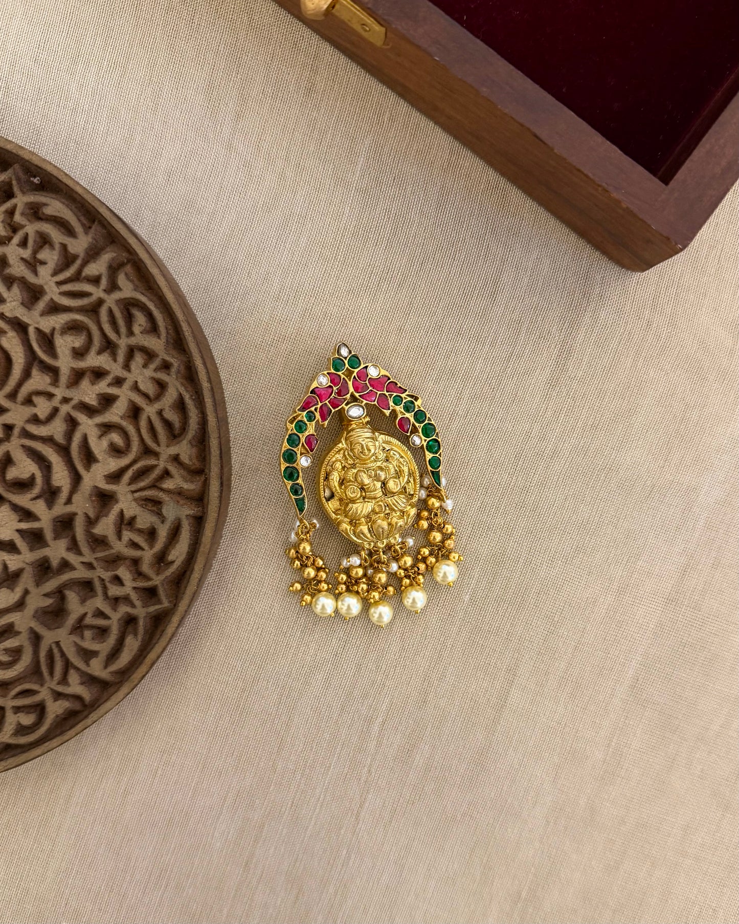BR003 Jadau Kundan Brooch Saree Pin 1