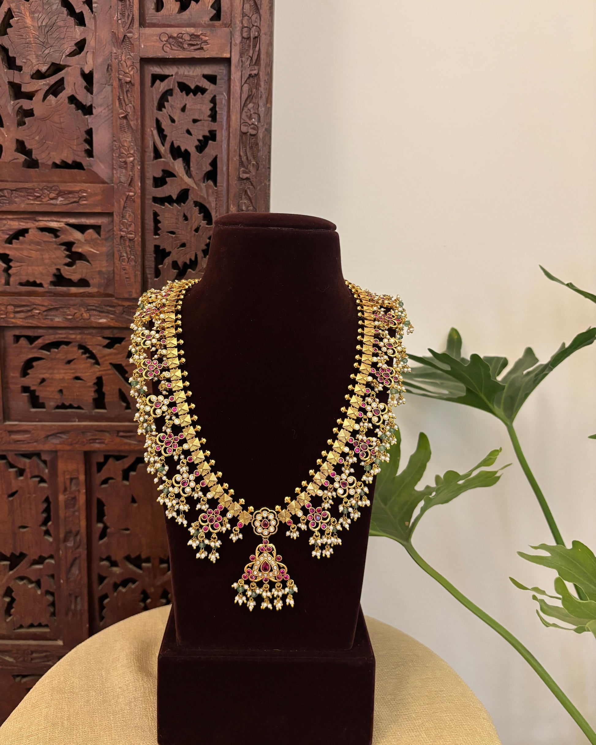 NC675 - Bridal Jadau Kundan Necklace 1